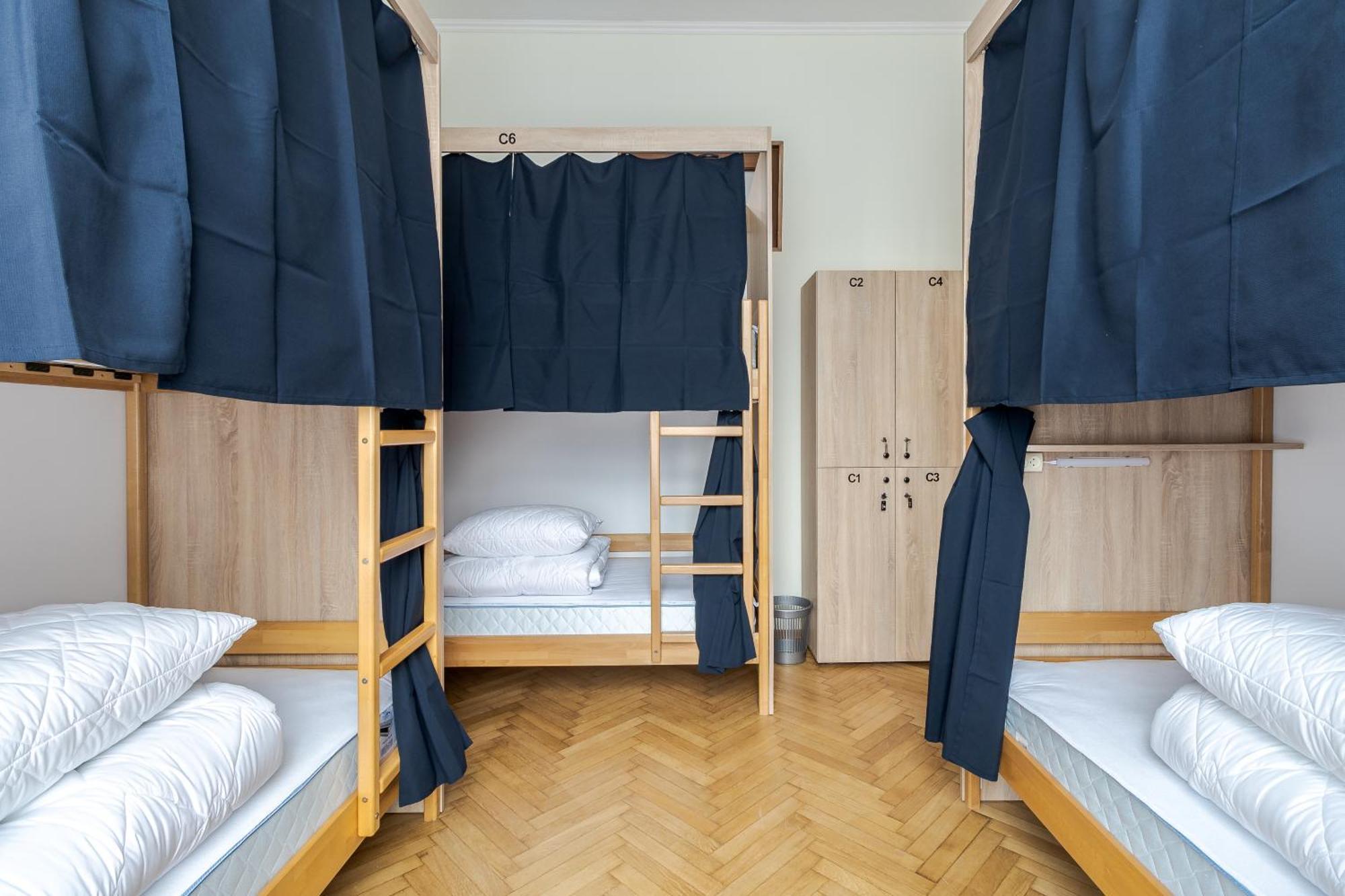 Soborniy Hostel Lviv Buitenkant foto