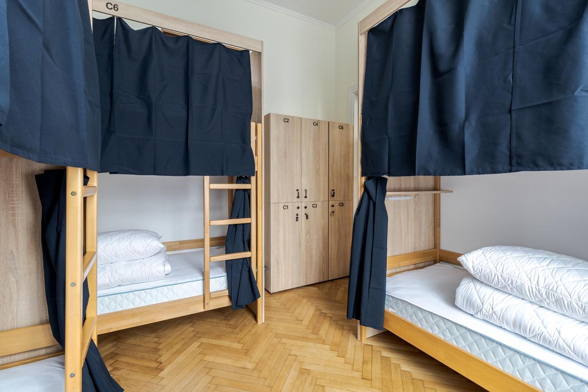 Soborniy Hostel Lviv Buitenkant foto